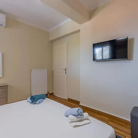 Scarlett Apartment
